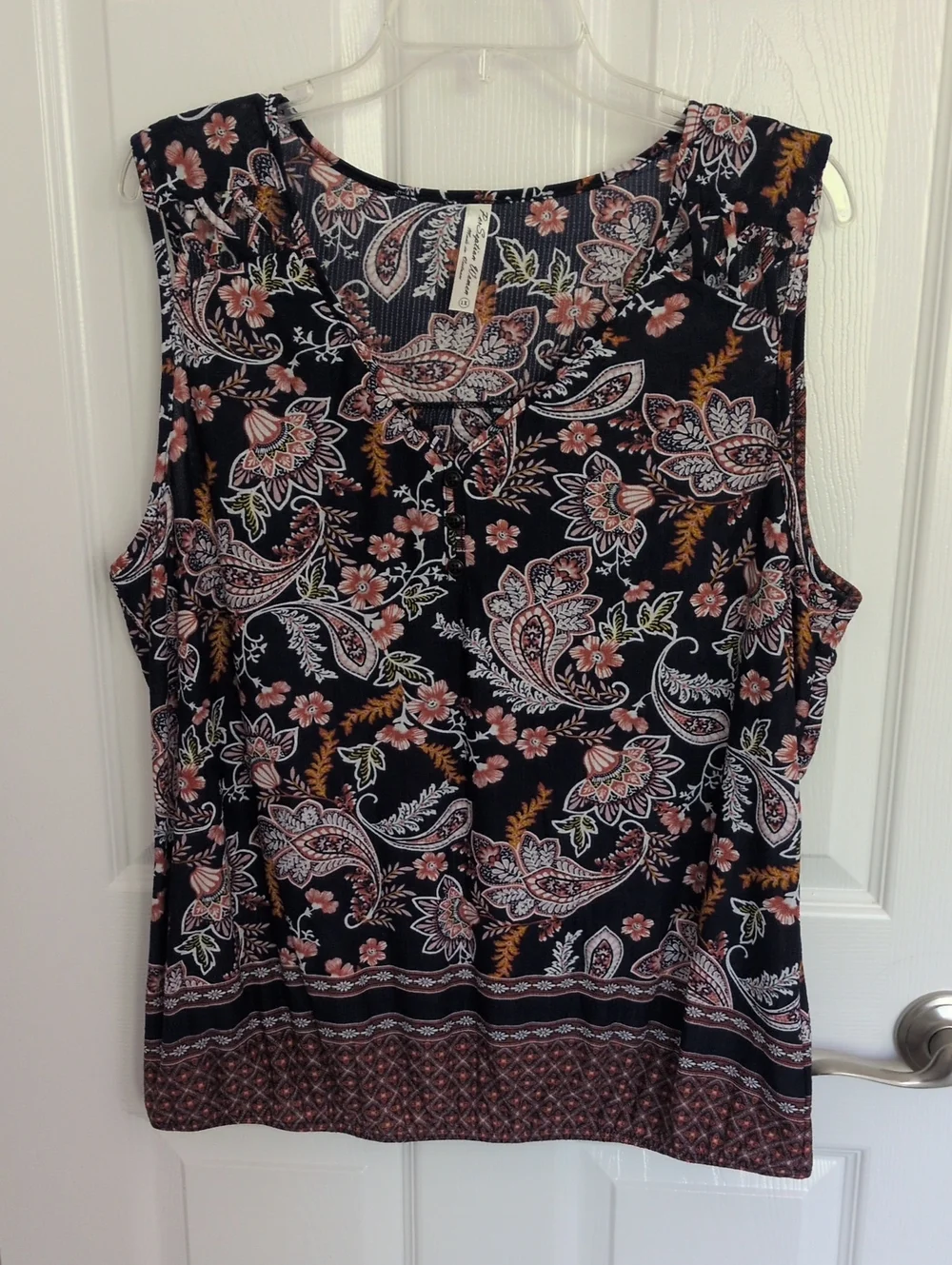 PerSeption Navy Blue Floral Paisley Sleeveless V Neck Blouse - 1X
